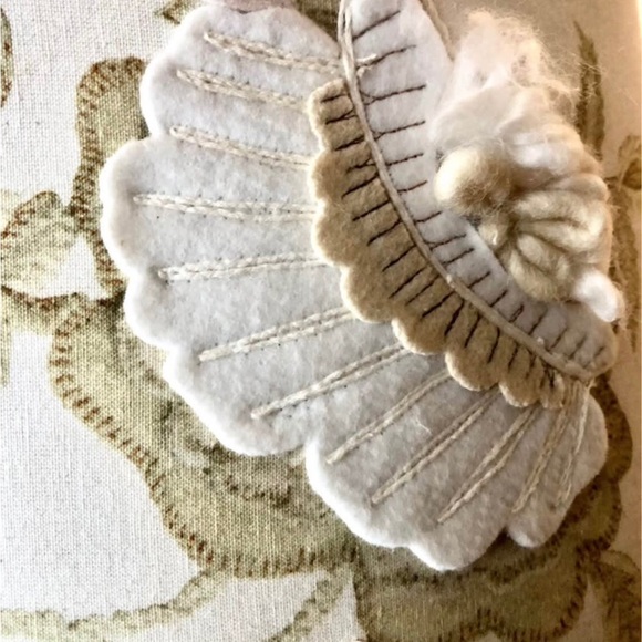 Anthropology Aria Embroidered Appliqué Lampshade Sold Out - Picture 5 of 7